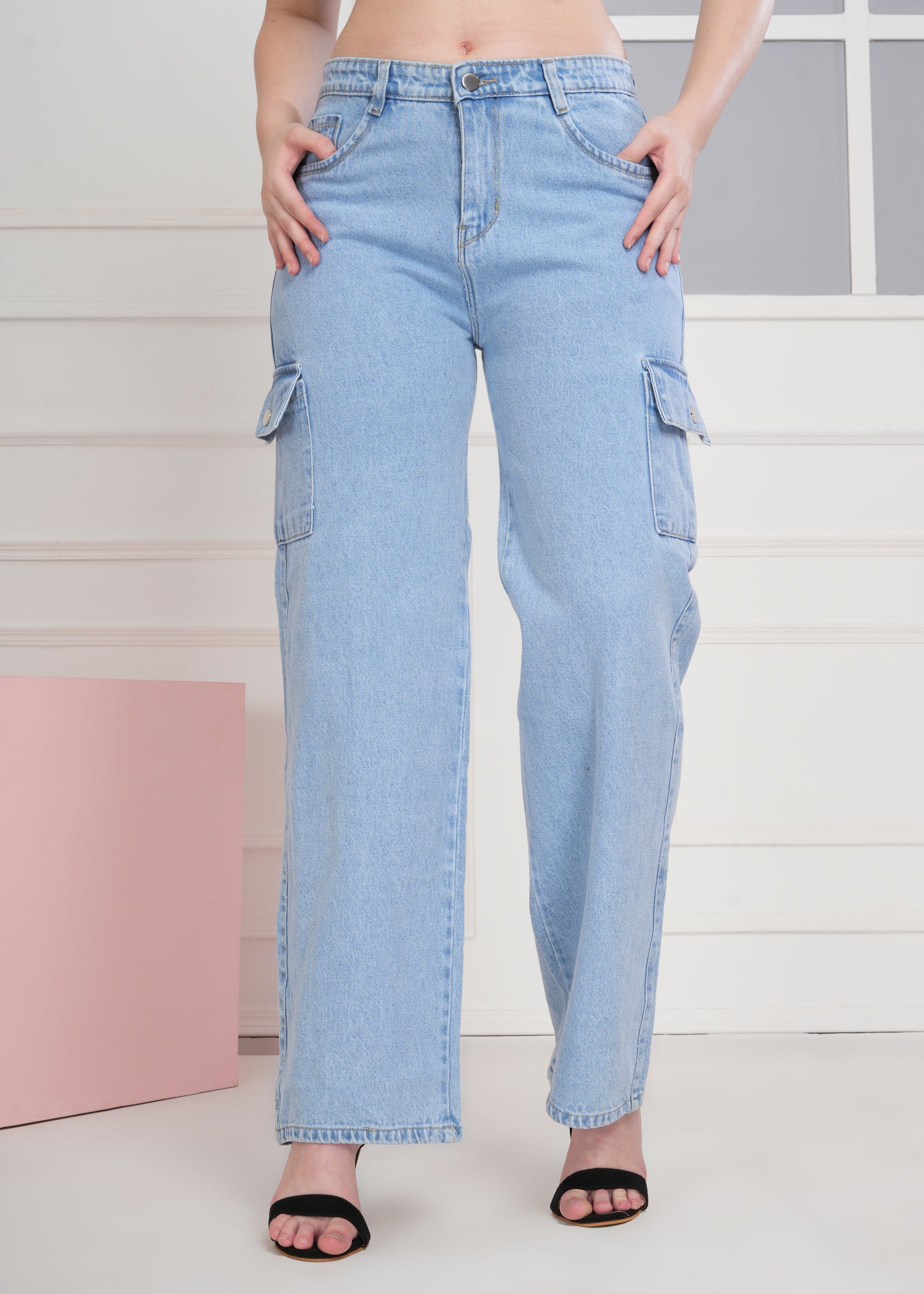Women Wide Leg High Rise Light Fade Six Pocket Sky Blue Jeans